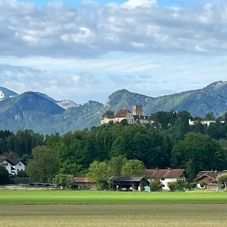 Cozy Getaway Between Mountains And Lakes Neubeuern