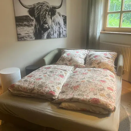 Apartment Cozy Getaway Between Mountains And Lakes